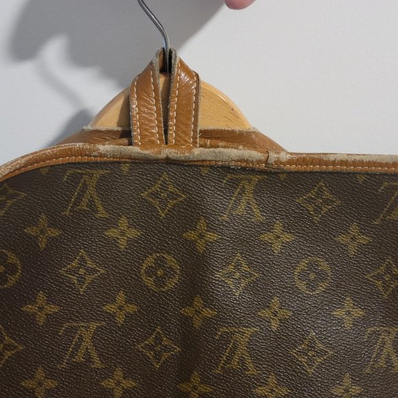 Louis Vuitton Garment Bag - Picture 6 of 10